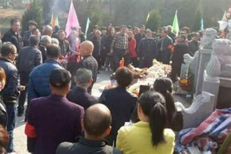 祭拜婴灵 给婴灵立神主牌 是要找神婆还是去什么庙里？求具体答案