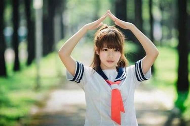 狮子座女生生气了怎么哄