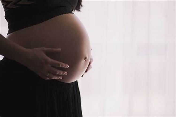 女人梦见墓地和墓碑是什么意思