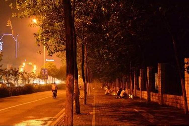 中元节前后几天不出门 地区不同习俗为准