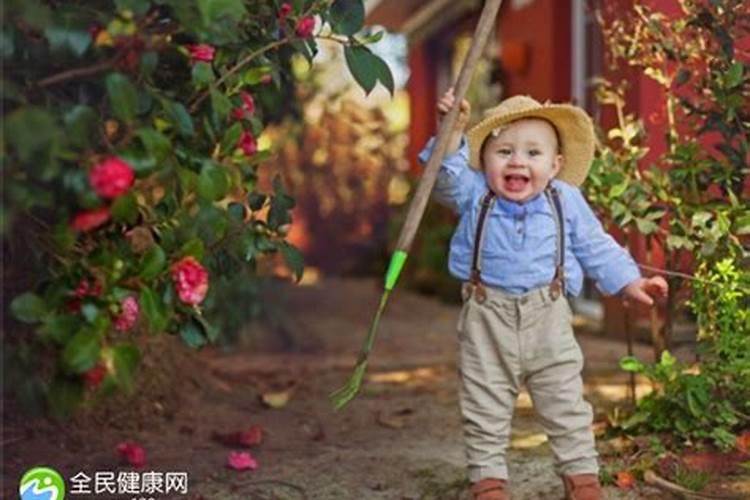 梦见活着的亲人死了 梦见活着的亲人死了好不好