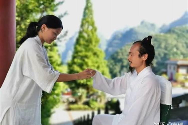 古代请和尚做法有什么说话？
