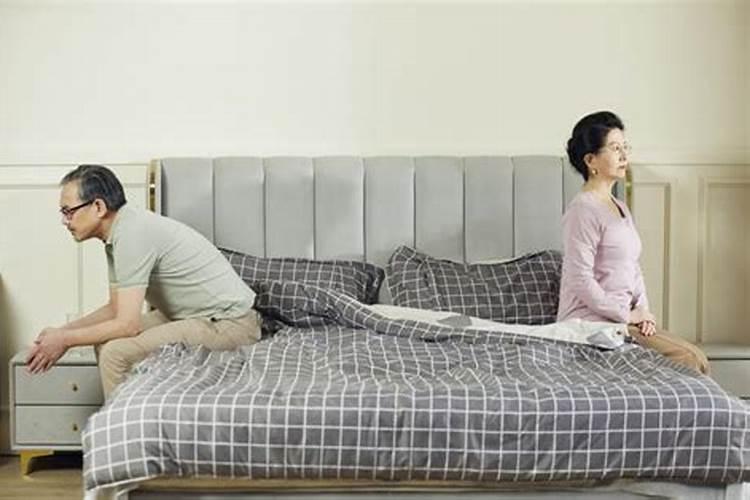 凑合的婚姻比离婚强吗？凑合的婚姻还有必要继续吗？
