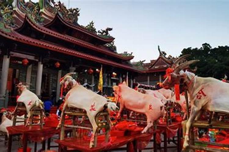 梦见去世的姥爷给我核桃吃的预兆