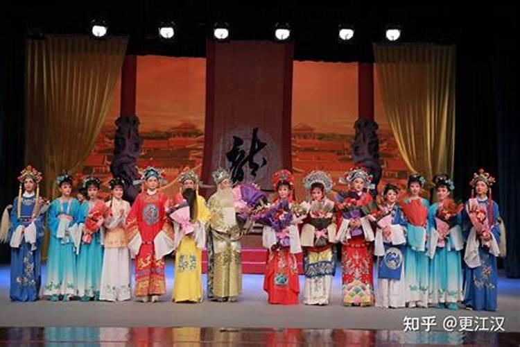 中国24节气的由来与习俗.