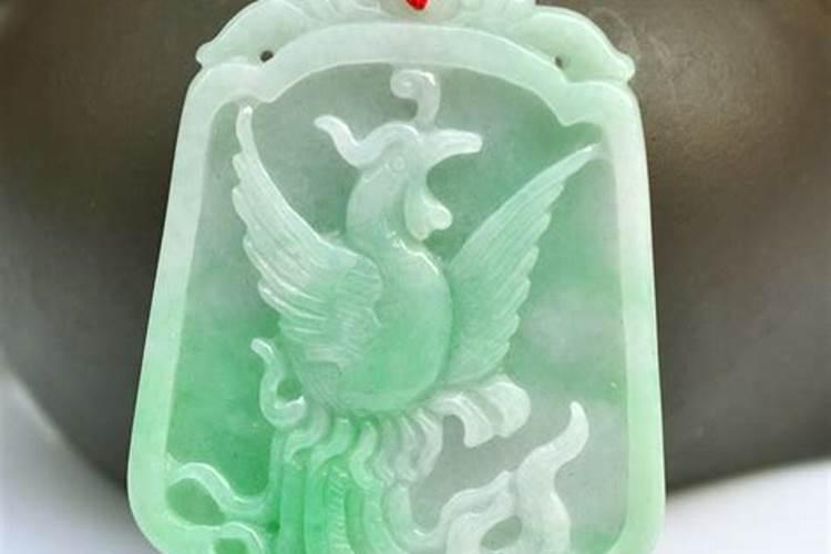 戴什么玉最旺桃花运 戴哪些玉最旺桃花运