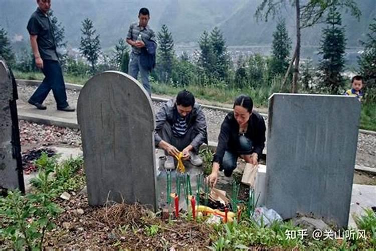 十月初一寒衣节鬼节可以添坟吗 选新坟的注意事项