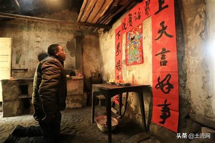为什么有男不拜月 女不祭灶的说法