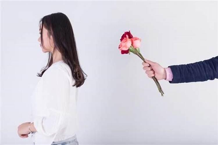属鸡男和属猪女人离婚在能复婚吗