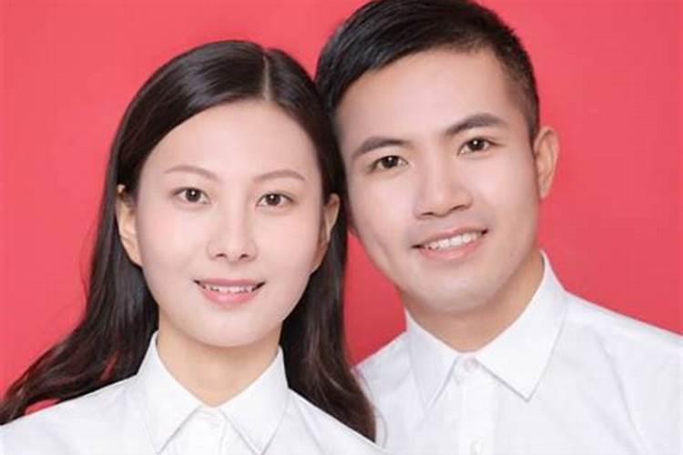 没有领结婚证的夫妻是事实婚姻吗？
