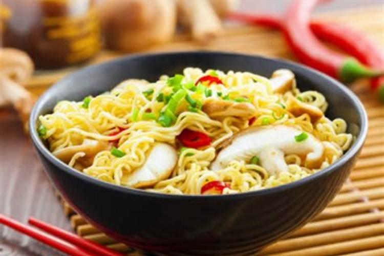 梦见买面条有什么预兆