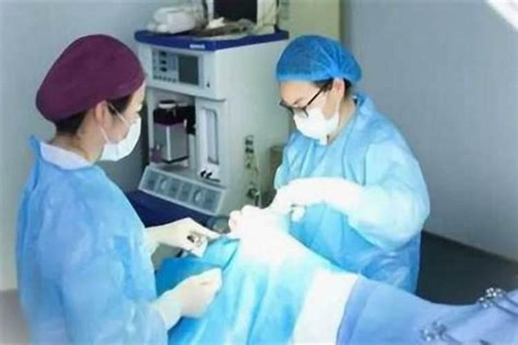 梦见女友车祸死亡的预兆