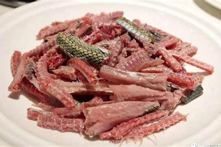梦见杀蛇吃蛇肉是什么意思
