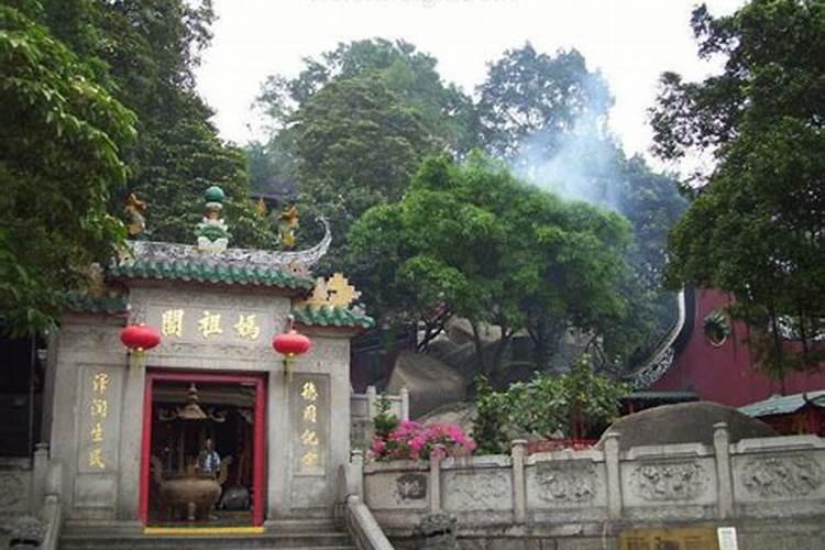 梦见庙会什么意思