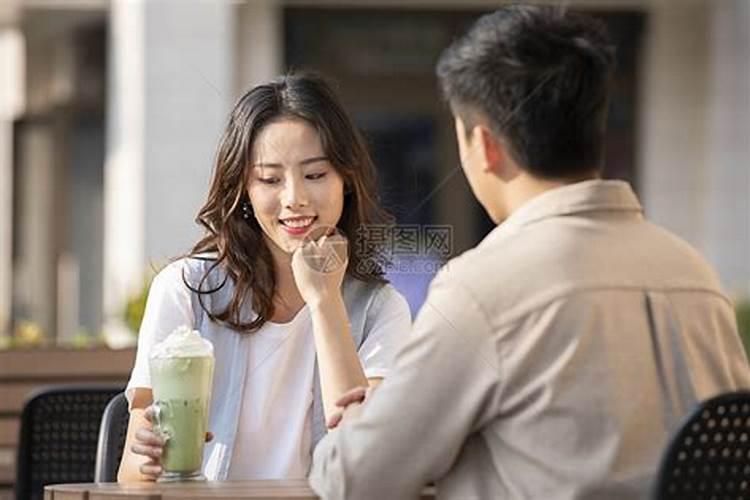 梦见约会女人