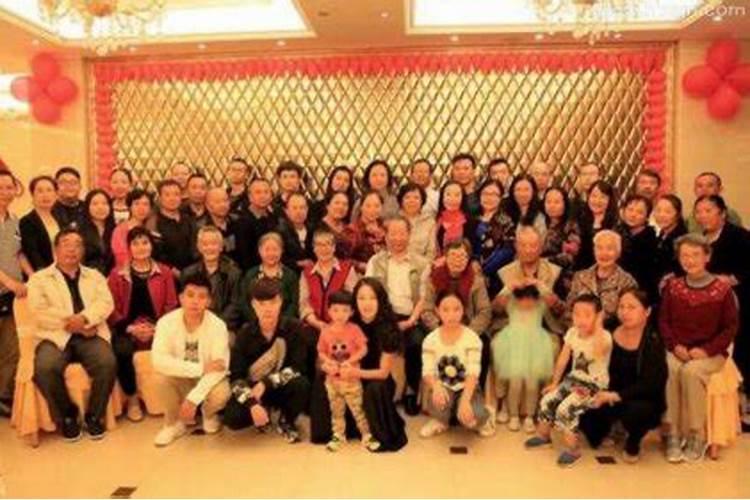 梦见亲人来家里玩的预兆
