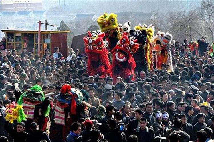 河南浚县“最有年味”的正月古庙会