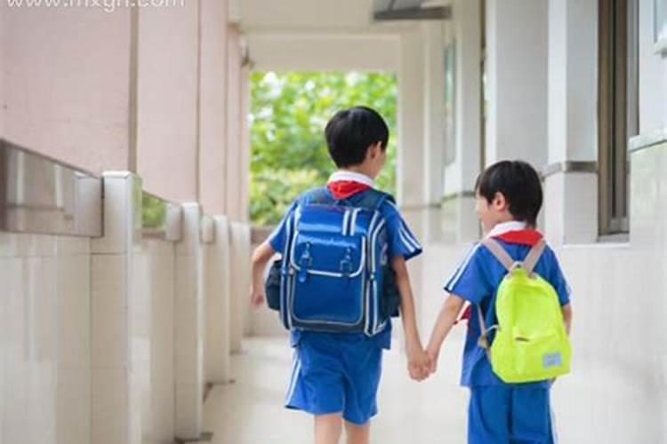梦见自己回学校上学是什么意思 梦见自己回学校上学解释