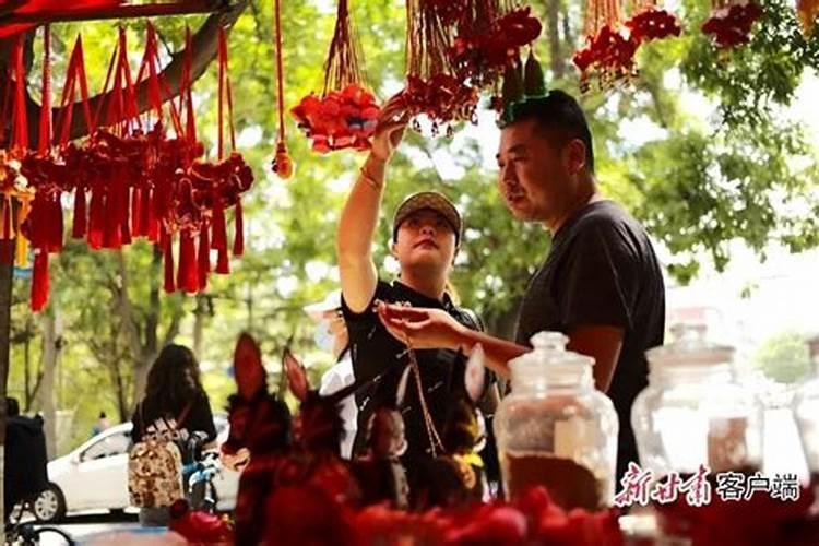 端午节为什么要吃粽子和红鸡蛋？
