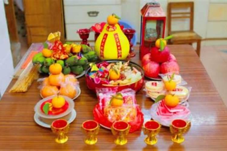 冬至烧纸是中午还是晚上 扫墓用什么贡品