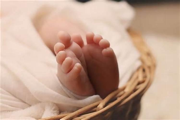 梦见自己生孩子什么兆头