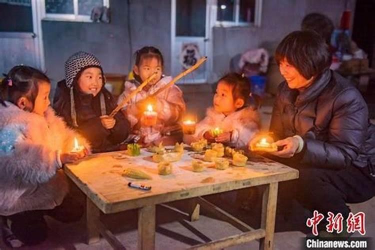 关于莒县人物风情的作文。