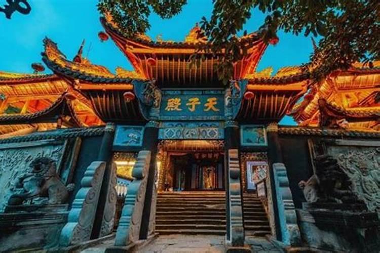 关于丰都的春节习俗作文400字