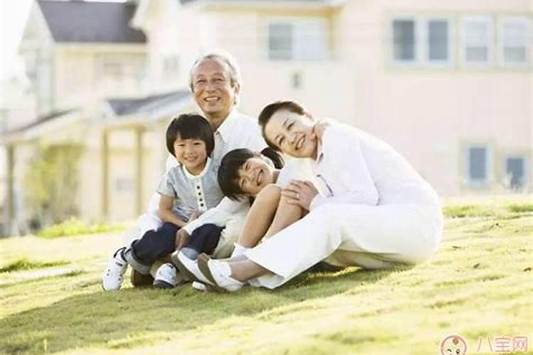 梦见死去的奶奶没死的预兆
