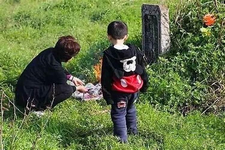 梦见带着小男孩和小女孩扫墓的预兆