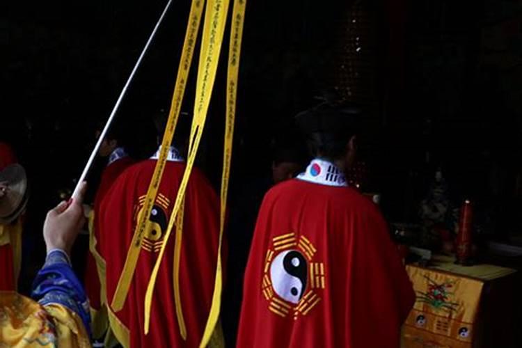 鬼节要烧什么？中元节祭祖烧什么？