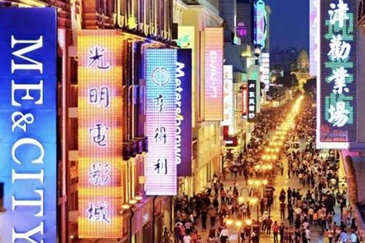 女人婚姻不幸30多岁去工地做特种工好不好？