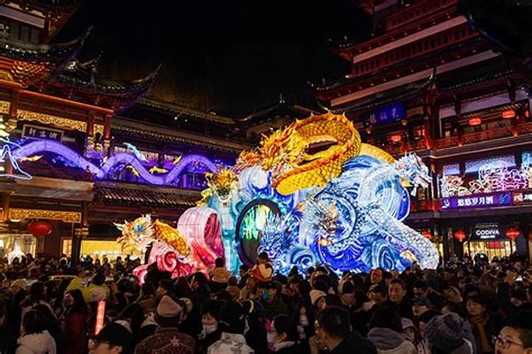 梦见狼群的梦意味着什么