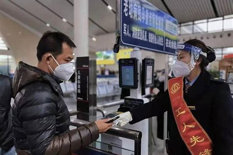 梦见妹妹杀死凶猛的大蛇