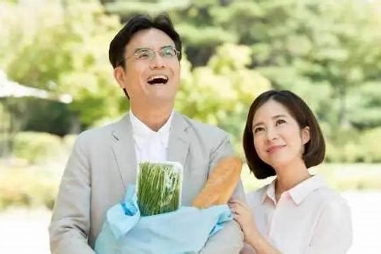 一九七七年农历是润五月二十五是阳历几号