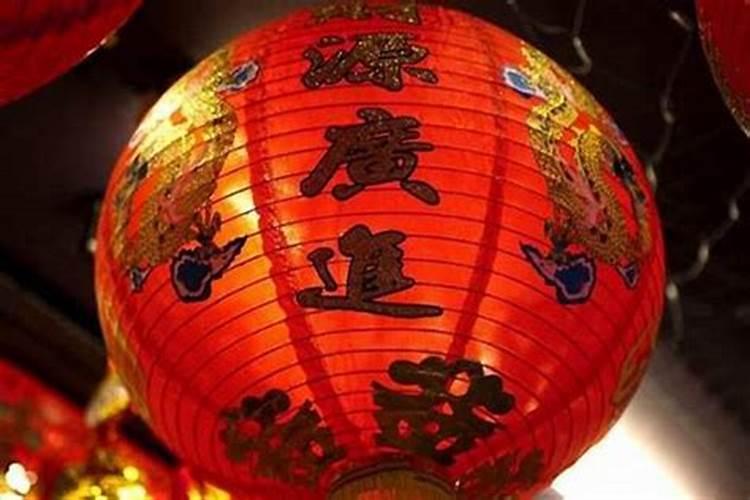 用两个人的名字算姻缘 双方姓名看两人合不合？