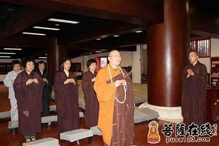偶然从我女朋友闺蜜口中得知,我女朋友之前打过胎,我该怎么办？