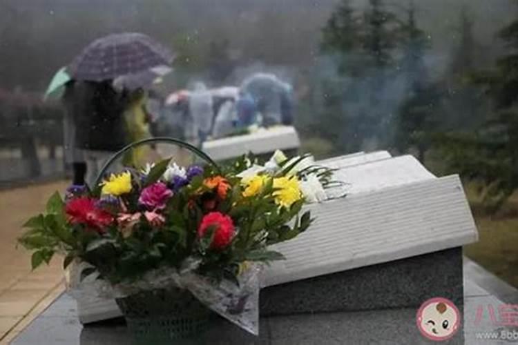 给死人烧纸钱一定要清明吗,平常日子可以烧吗