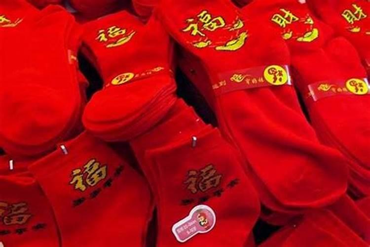 属猪和牛婚姻怎么样适合在一起吗,属猪和属牛合不合