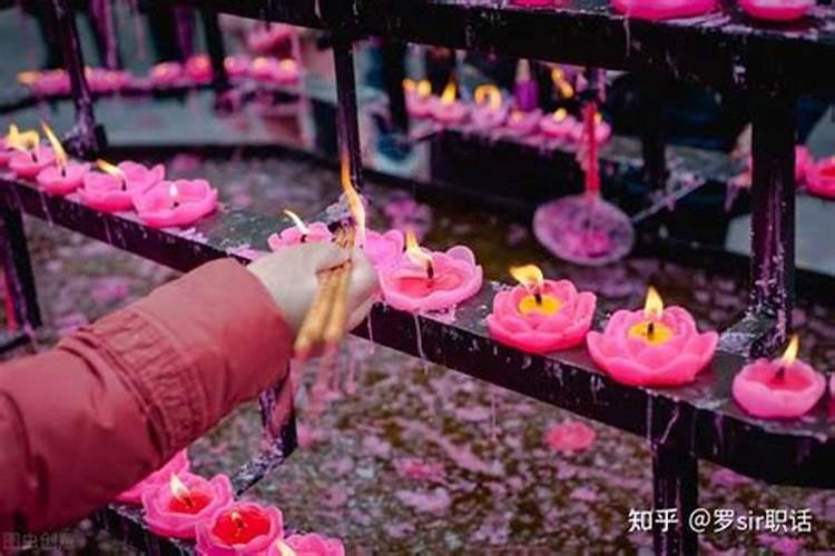 烧香看婚姻怎么看,烧香怎么看香