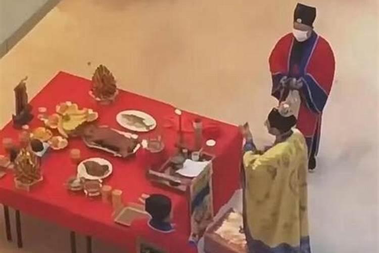 梦见家人出车祸是什么意思？