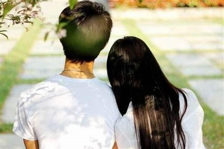 梦见已故的表姐