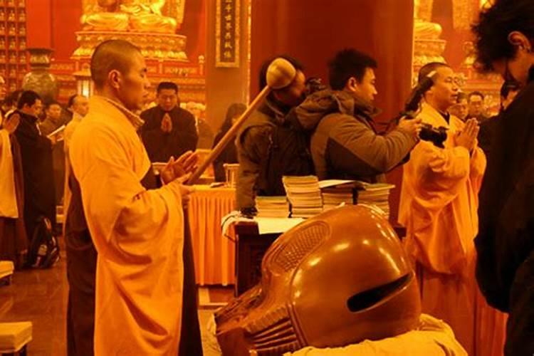梦见生人闯入家中的预兆