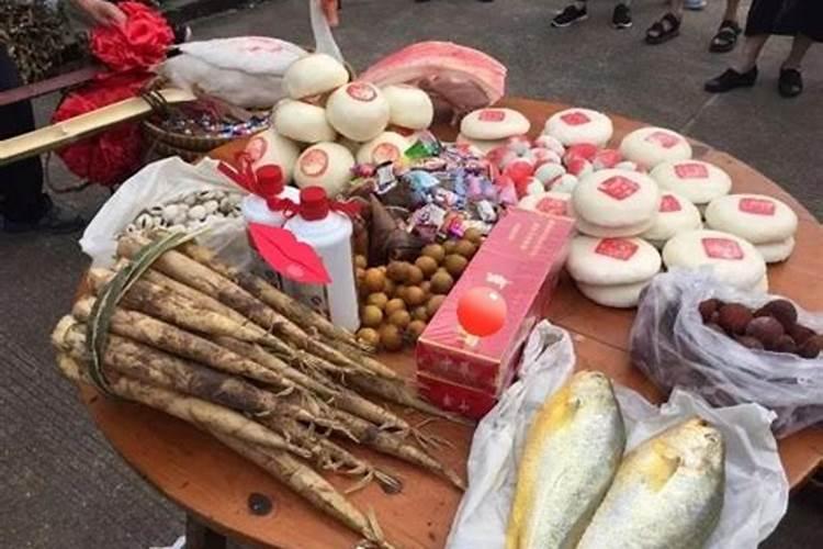 广东人清明节扫墓为什么都用烧猪烧鹅拜祭祖先的？