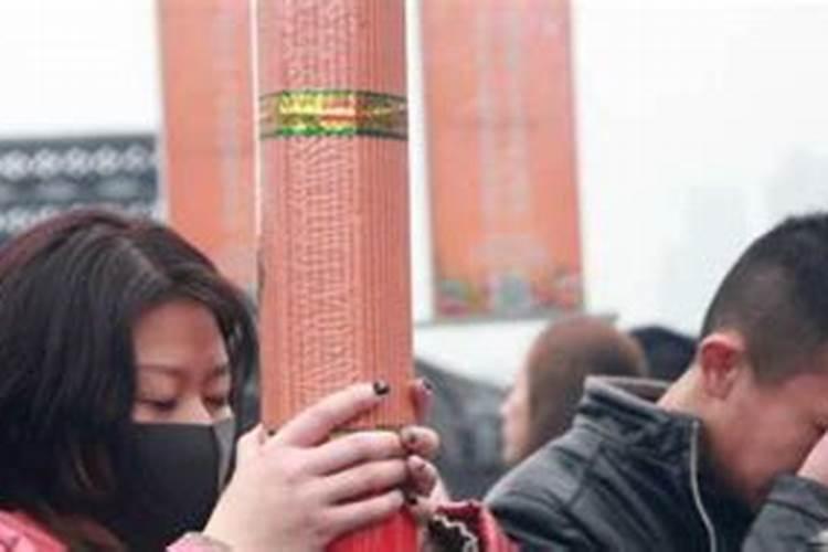 给财神上香上几根对都代表什么 给财神上香上几根