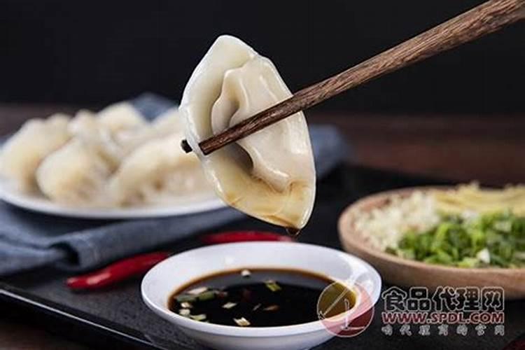 春节吃年糕的寓意