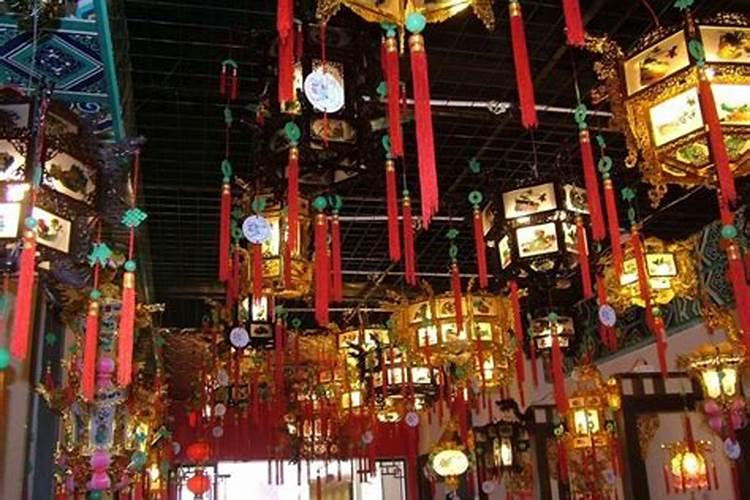 属虎的本命年戴什么好