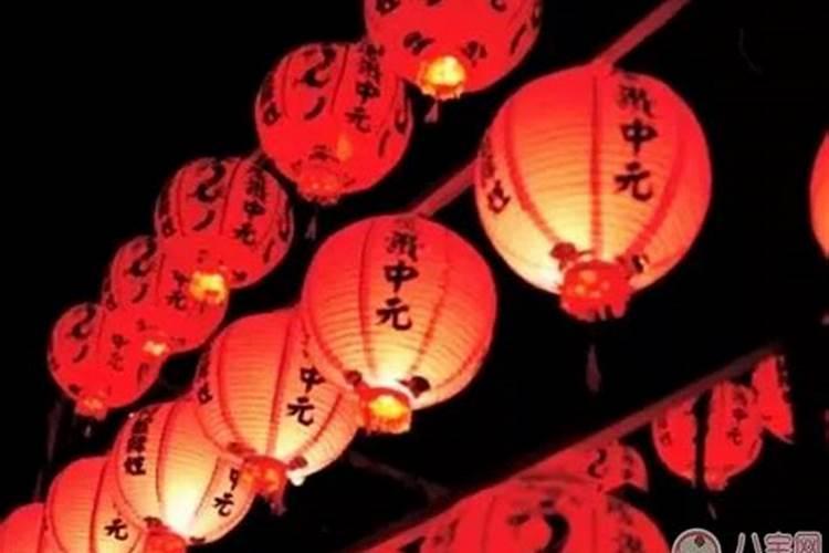 梦见死去丈夫还活着,但和别的女人一起生活
