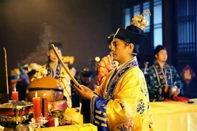 寒衣节怎么祭奠亲人 寒衣节烧纸最佳时间
