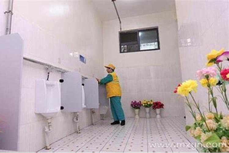 八字不合的夫妻怎么过下去,八字不合的婚姻如何化解？