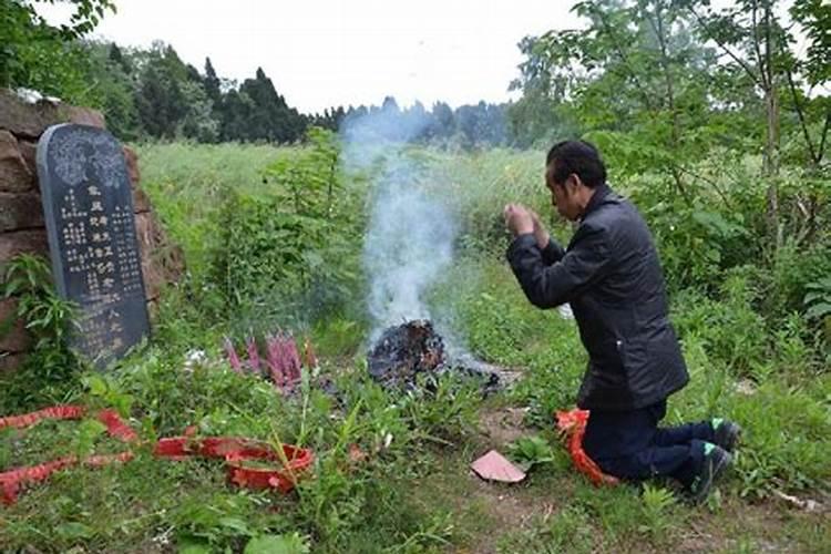 梦见扫墓上香的预兆